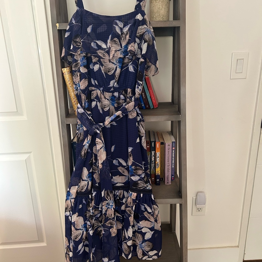 Eliza J Spring Floral Midi Dress - Picture 4 of 12